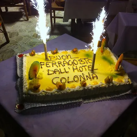 Colonna ホテル