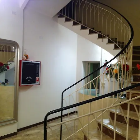 Colonna Hotel Rímini